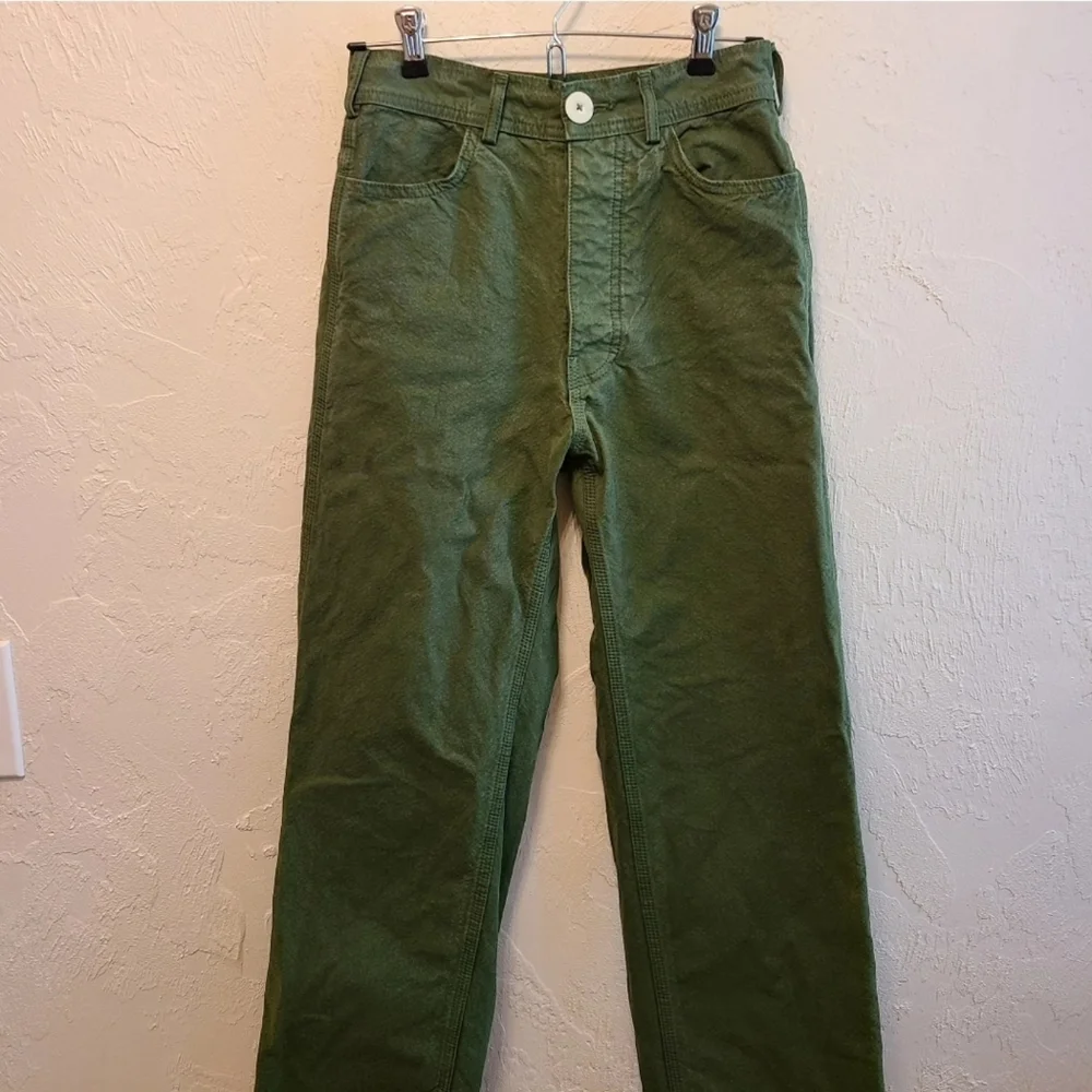 ❌️SOLD❌️ Jesse Kamm Handy Pants in Olive 2 - Picture 4 of 8
